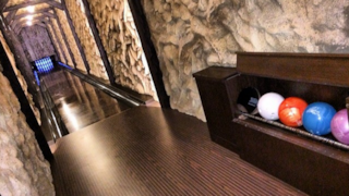 La pista da bowling nella casa di Aspen di Rihanna