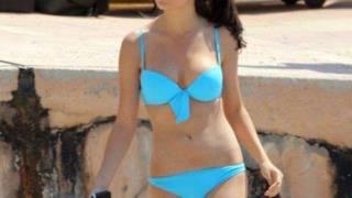 Selena Gomez in Bikini le 30 foto migliori - 28