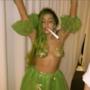 Lady Gaga vestita da marijuana Halloween 2012 foto - 2