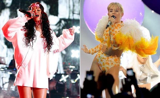 Rihanna e Miley Cyrus in concerto