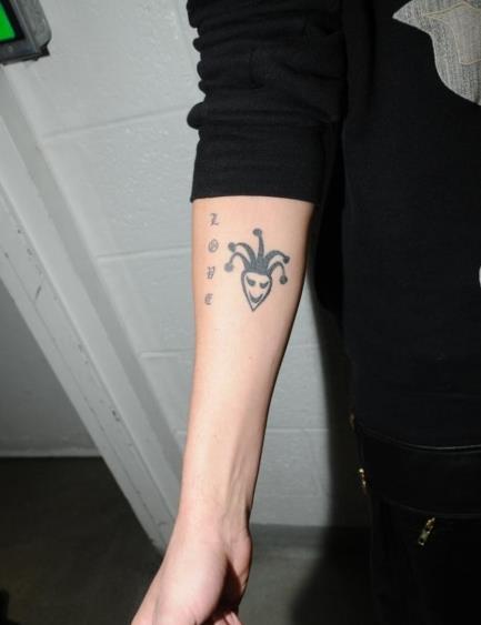 Tatuaggi dell'avambraccio destro di Justin Bieber