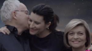 Laura Pausini, Se non te: il video con mamma e papà per celebrare l'amore eterno