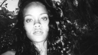 autoscatto di Rihanna in Brasile