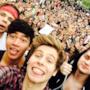 5 seconds of summer Selfie con le fans