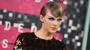 Taylor Swift agli MTV Video Awards 2015