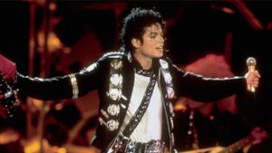 Michael Jackson si esibisce sul palco
