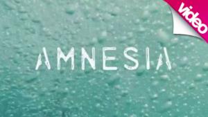 Un frame dal ideo ufficiale di Amnesia dei 5 Seconds Of Summer