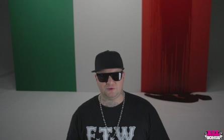 jake la furia inno nazionale