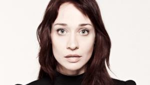 Fiona Apple: The Idler Wheel è in streaming gratuito, ascolta