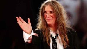 Patti Smith: April Fool è il nuovo singolo dall'album Banga