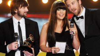 Grammy Awards 2011 - 10