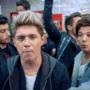 One Direction cantano insieme in un locale dove vendono kebab