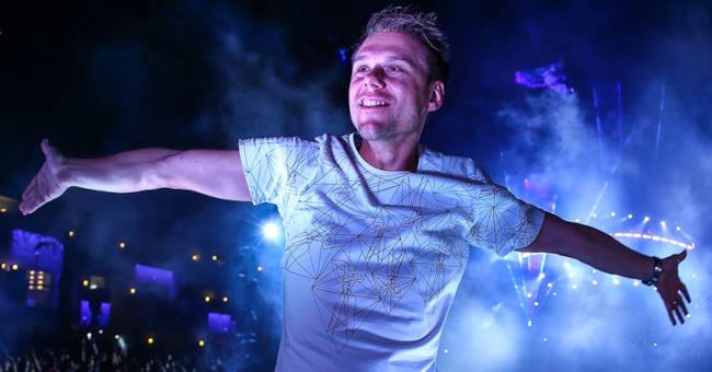 Armin Van Buuren AVB
