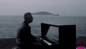 Eros Ramazzotti: Questa nostra stagione, il video del nuovo singolo