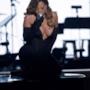 Mariah Carey mostra la sua scollatura esagerata