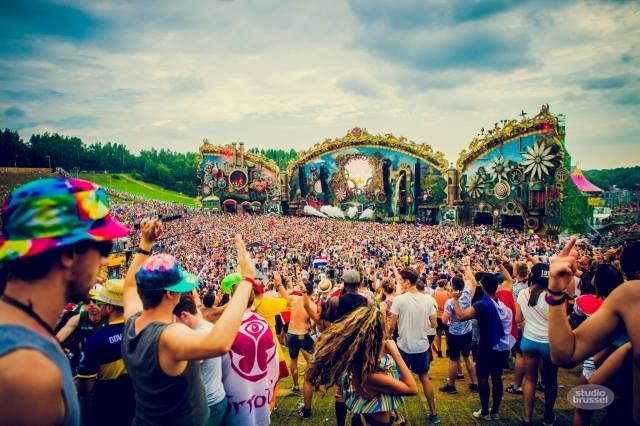 Tomorrowland 2014