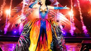 Katy Perry - The Prismatic World Tour - Gila River Arena