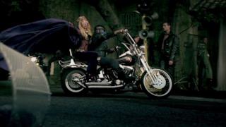 Lady Gaga svela il nuovo video di "Judas" - 5