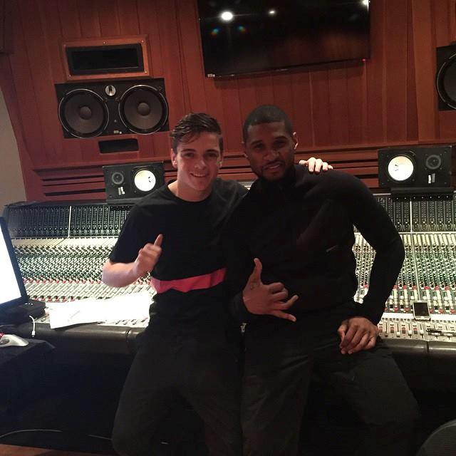 Usher ha postato su Facebook una foto che lo ritrae in compagnia di Martin Garix