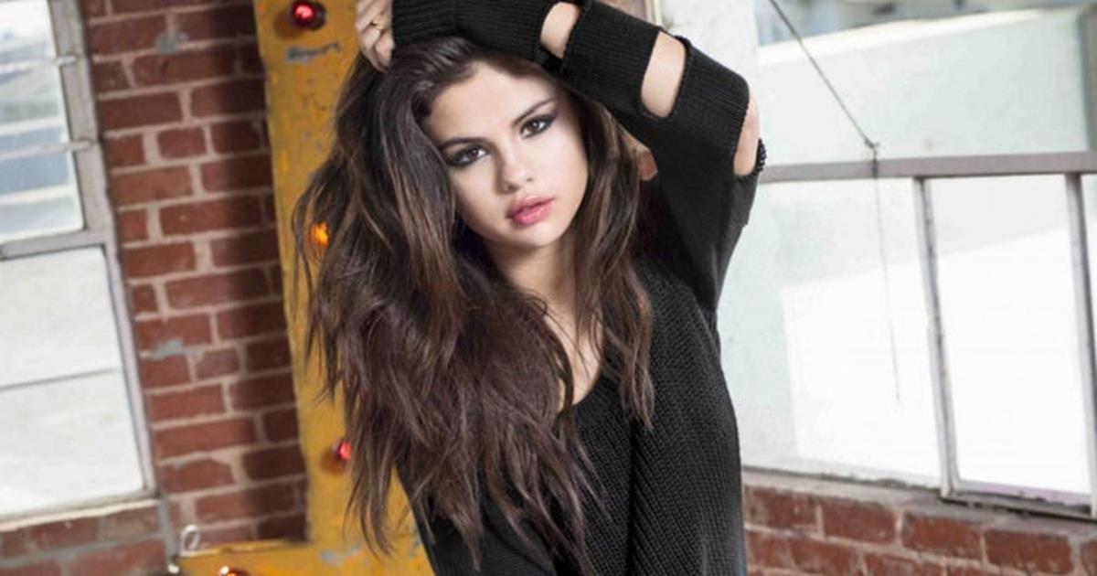 Selena Gomez - Beautiful Boobs in Sexy Photoshoot for 
