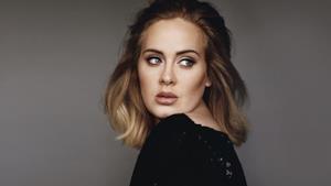 Adele fotografata da Alasdair McLellan nel 2015