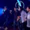 Gli One Direction sul palco del BBC Radio 1 Live Lounge 2015