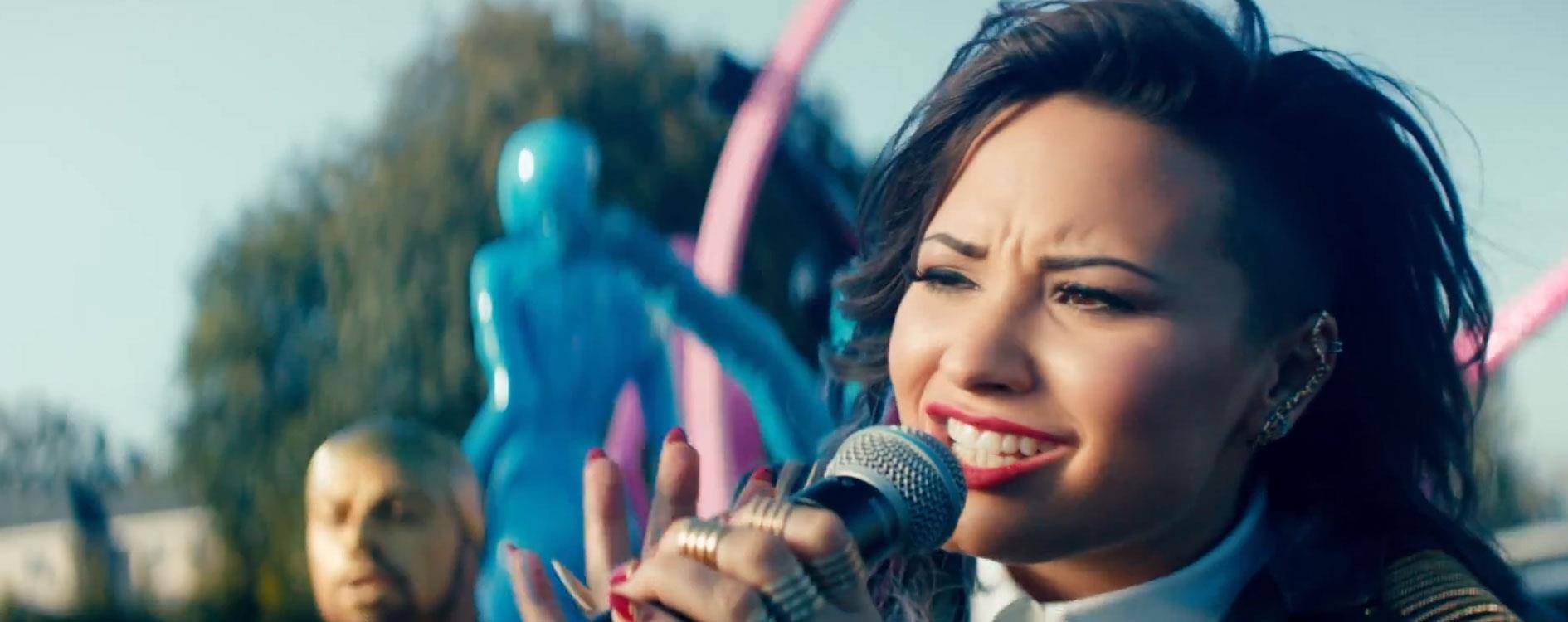 Il  video di Demi Lovato feat. Cher Lloyd Really Don't Care