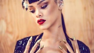 Rihanna tira fuori le unghie su Harper’s Bazaar China
