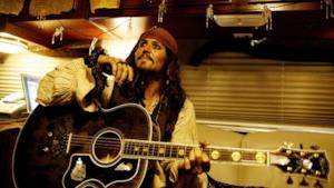 Johnny Depp alla chitarra: le 9 collaborazioni rock da conoscere