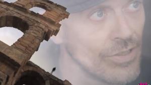 Max Pezzali, L'universo tranne noi: il video all'Arena di Verona con il sindaco Flavio Tosi
