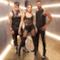 JLo, Ricky Martin e Wisin vestiti di pelle nera sul set del video