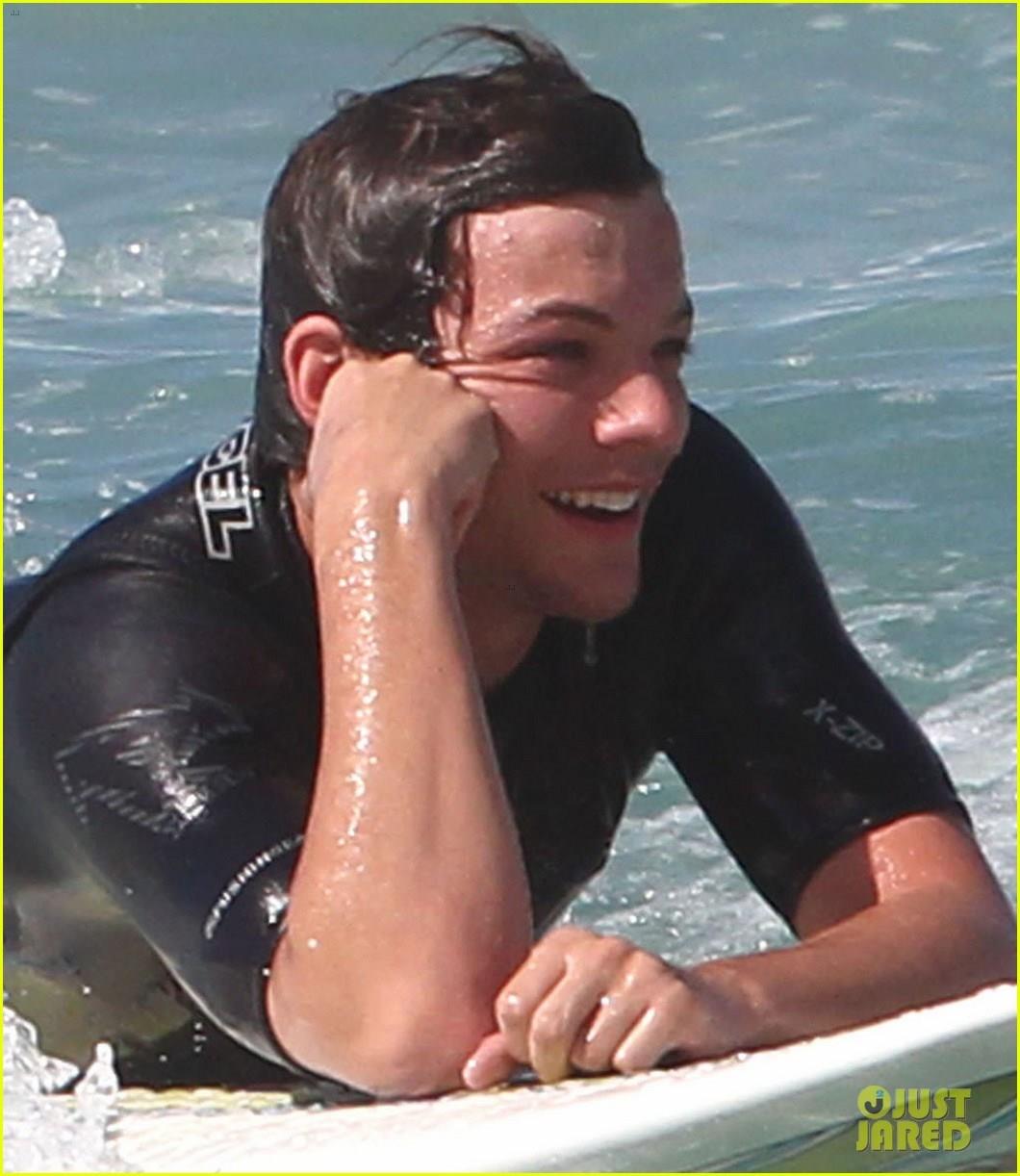 Louis Tomlinson Lookbook - 51