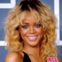 Rihanna - Bionda ricciola