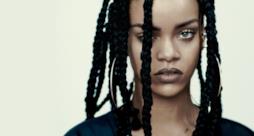 Rihanna con le treccine