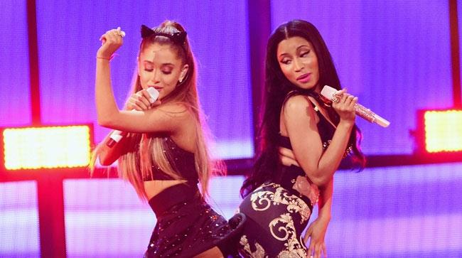 Nicki Minaj e Ariana Grande sul palco