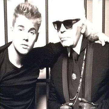 Justin abbraccia lo stilista