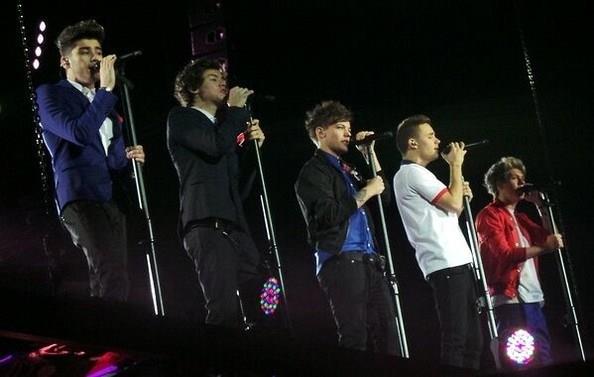 One Direction twitter pics - 69