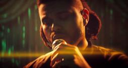 The Weeknd canta nel video ufficiale di Can't Feel My Face