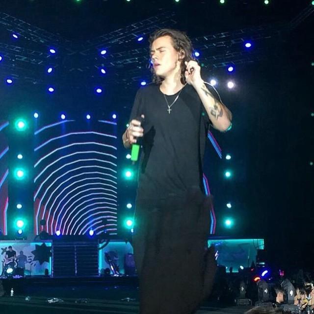 One Direction ON THE ROAD AGAIN TOUR 2015 LIVE IN HONG KONG