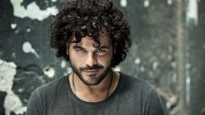 Francesco Renga sex symbol con barba curata