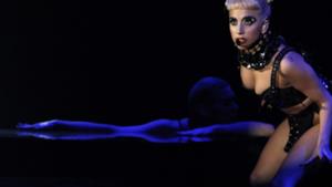 Lady Gaga, le vendite di "Born this way" a rilento