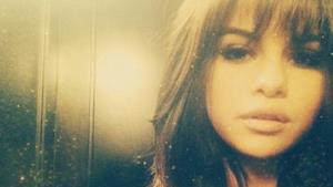 Selena Gomez nuovo taglio di capelli settembre 2014