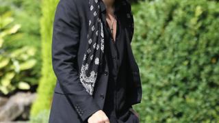 Il look total black di Harry Styles 