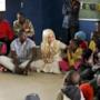 Lady Gaga con bambini sudafricani