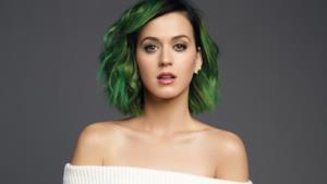 Katy Perry con i capelli verdi foto Lauren Dukoff aprile 2014