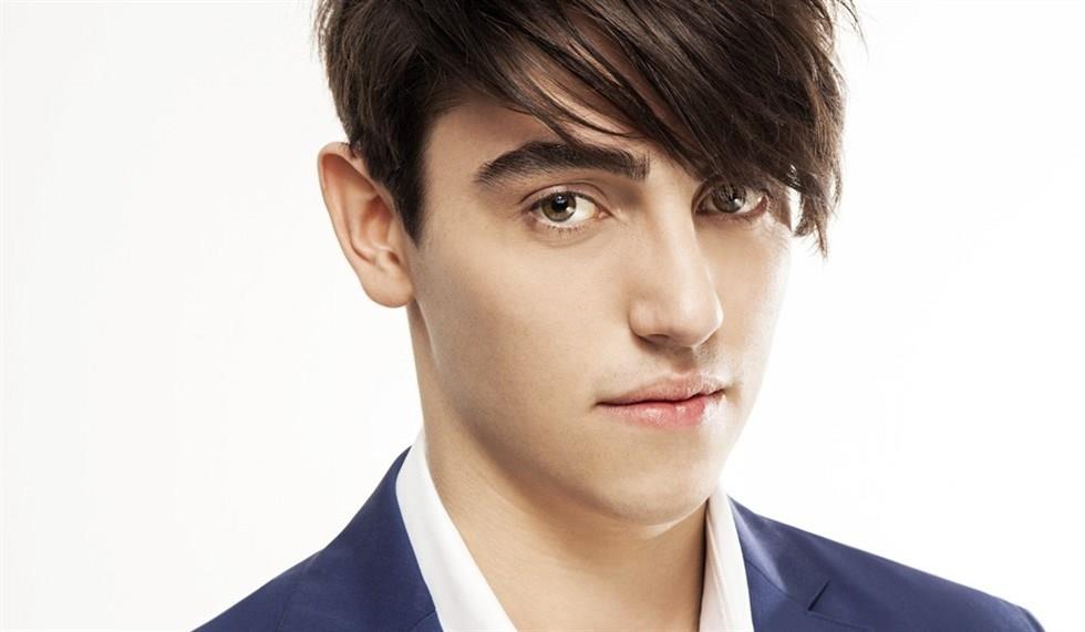 Michele Bravi primo piano