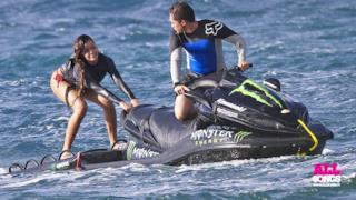 Rihanna Hawaii - Moto d'acqua