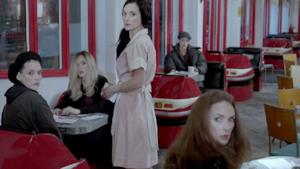 Killers: Tim Burton e Winona Ryder nel video di Here With Me