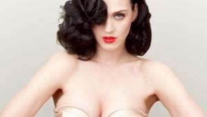 Katy Perry sexy su Vanity Fair rivela:«Ho davvero baciato una ragazza»