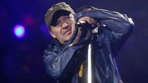 Vasco Rossi, costola rotta e ricovero